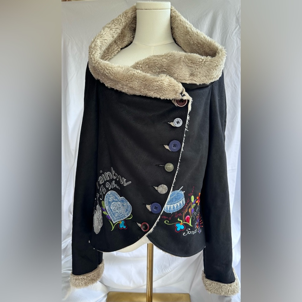 Desigual Black Cape with Colorful Embroidery